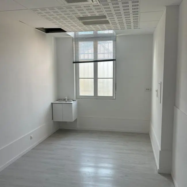 Clinique médicale Suresnes 04